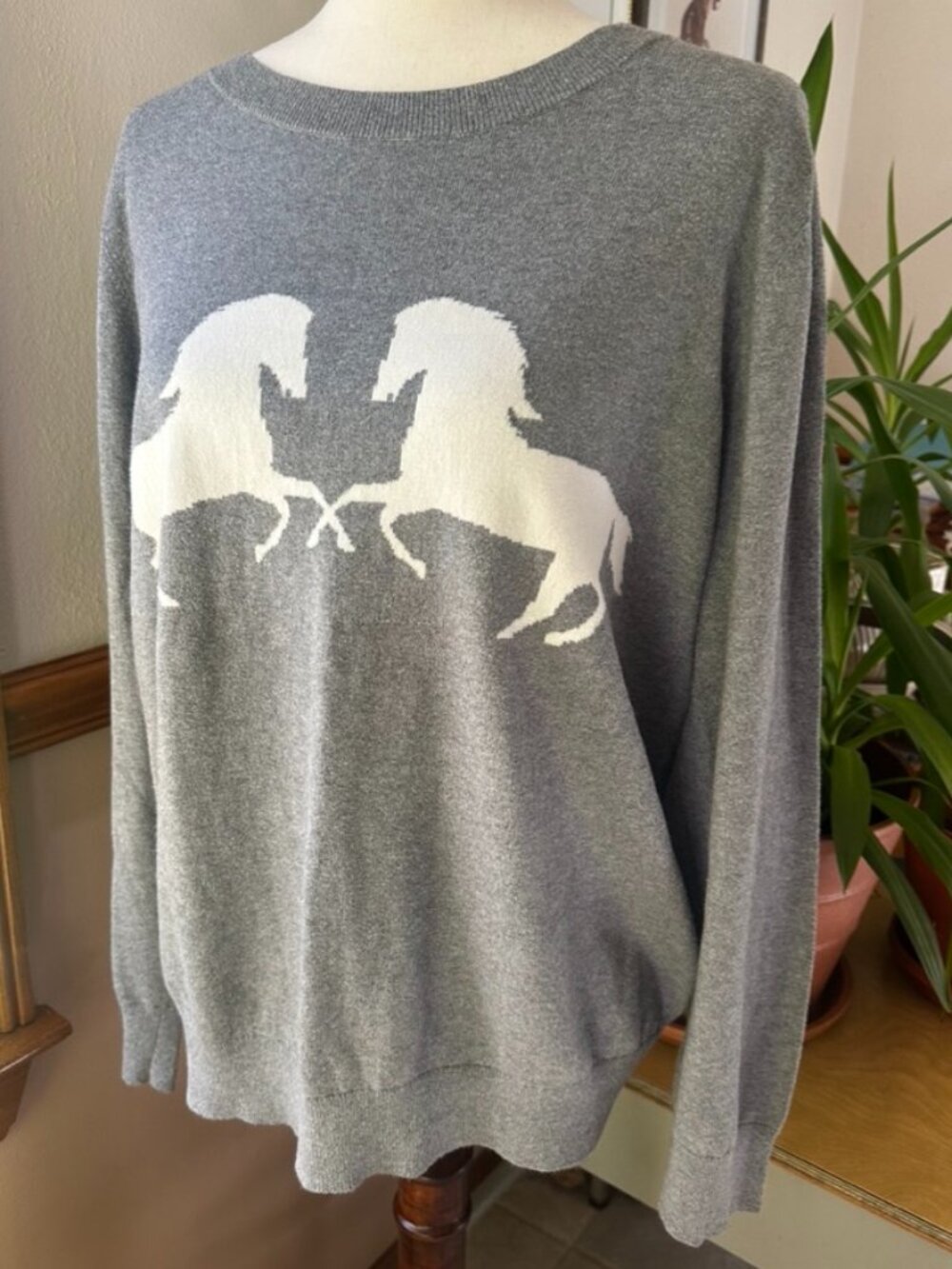 Ann Taylor Loft Horse Sweater, XL, VGUC